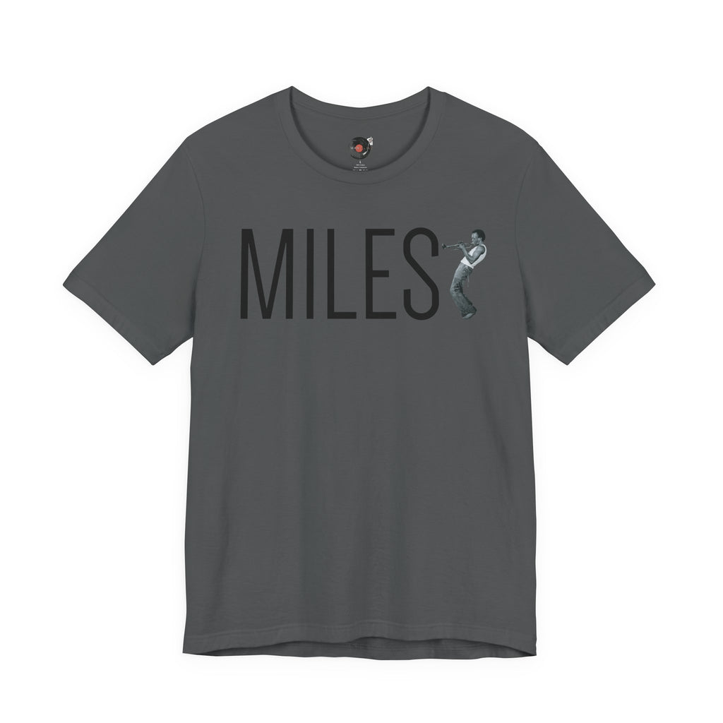 Miles Davis Jazz Music Unisex Tee, Vintage Minimalist Art Shirt, Cool Jazz Lover Gift, Retro Musician T-Shirt, Clean Design Top, Music